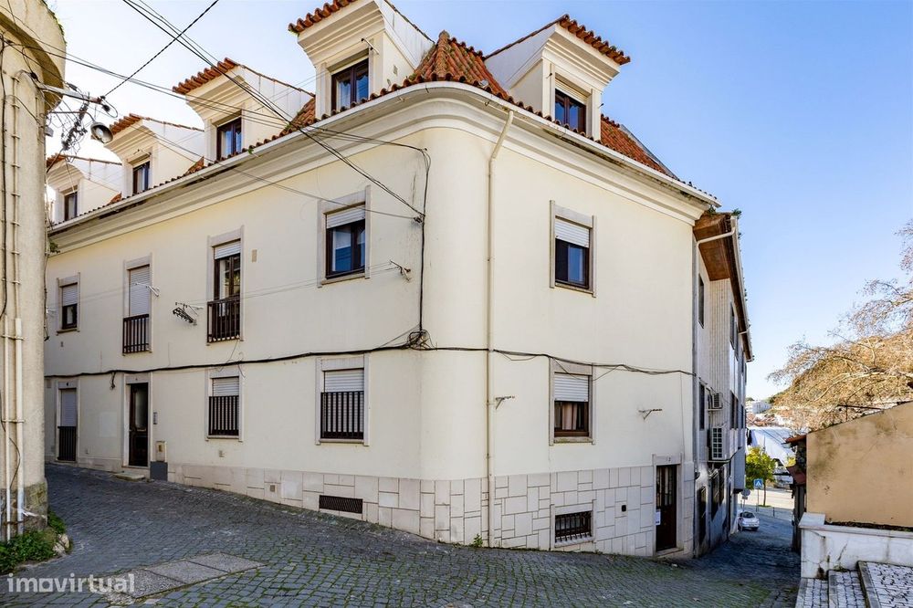 Apartamento T2 no Centro de Leiria
