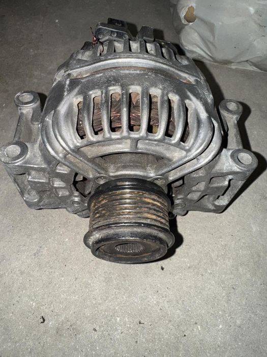 Генератор Audi a4 a5 q5 1.8 2.0 Tfsi