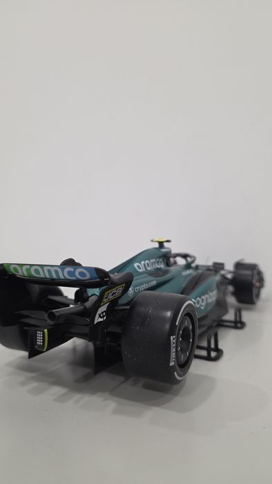 Miniatura Fórmula 1 - Aston Martin[Escala 1:18]