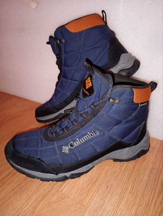 Продам Кросівки COLUMBIA FireCamp Boot