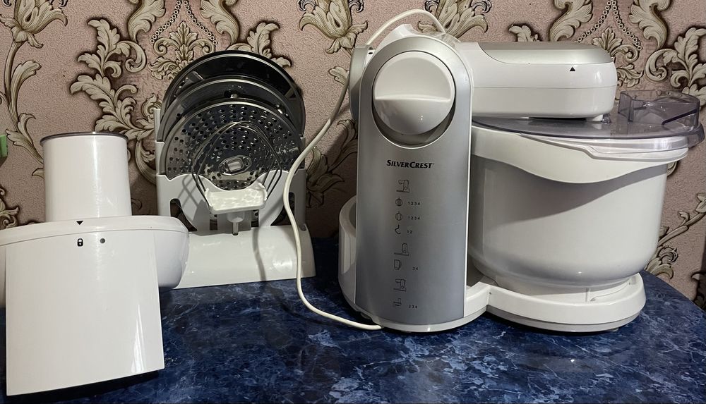 Продам кухоный комбайн