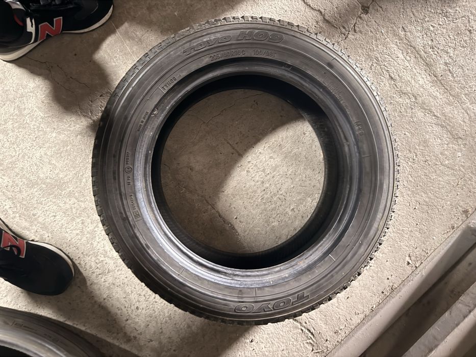 Пара зимових шин Toyo H09 205/60 R16C бу (2 шт)