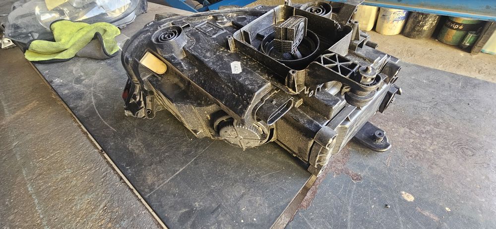 Farol para vw t-roc
