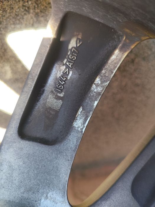 Felgi BMW 5x120 72.5 19cali