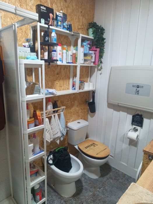 Casa contentor T2 com dois contentores Marítimos 40'HC