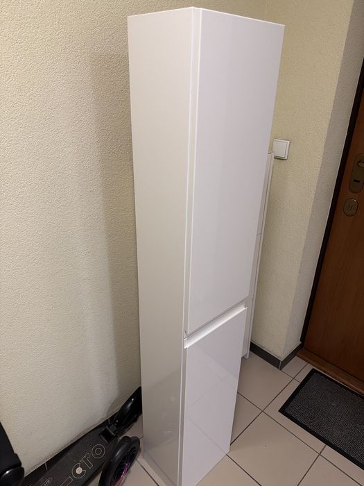 Szafka Biala do zawieszenie  slupek 160