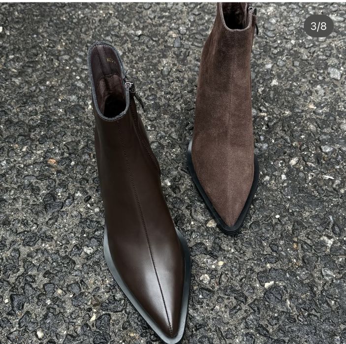 Коричневі шкіряні козаки