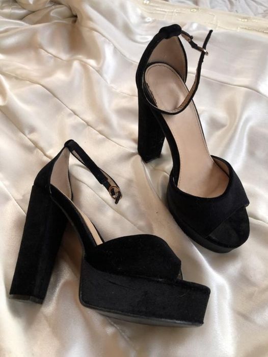 каблуки 40-41 розмір