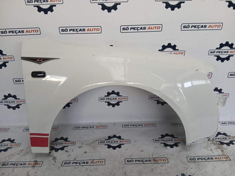 GUARDA LAMAS DIREITO BRANCO AUDI A4 2.0 SPORT ANO: 2002