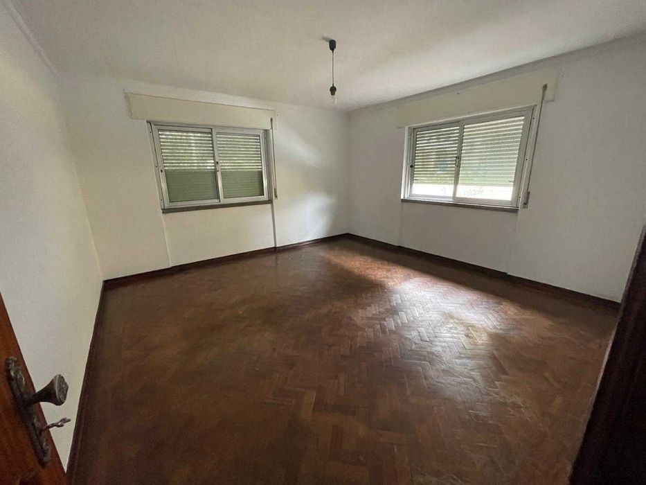 Fração R/Chão Exclusiva - Centro de Santarém