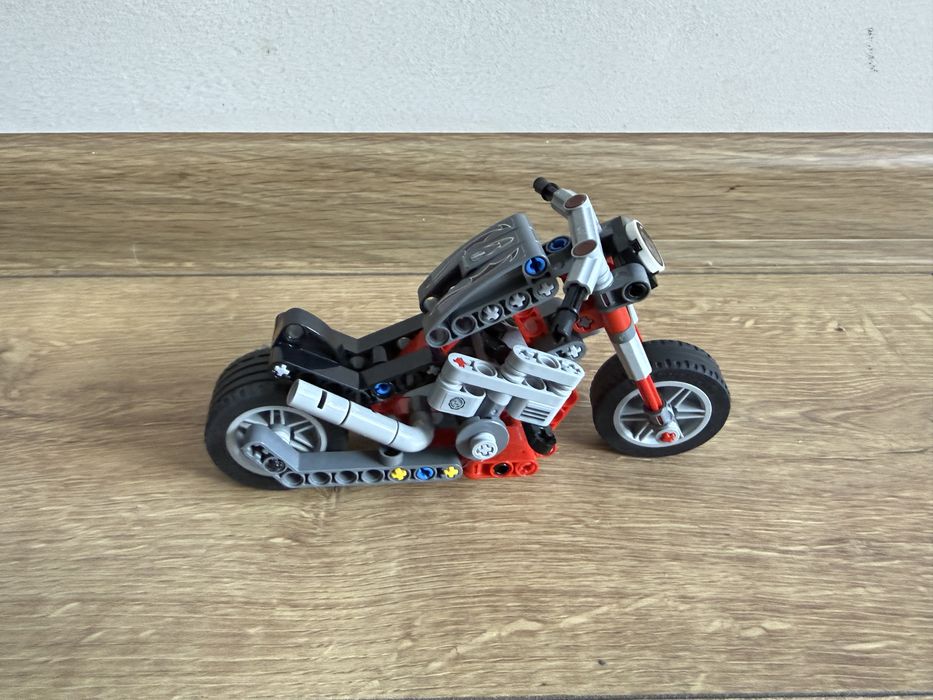 Lego technic 6 szt: 42071, 42031, 42020, 42147,42133, 42132