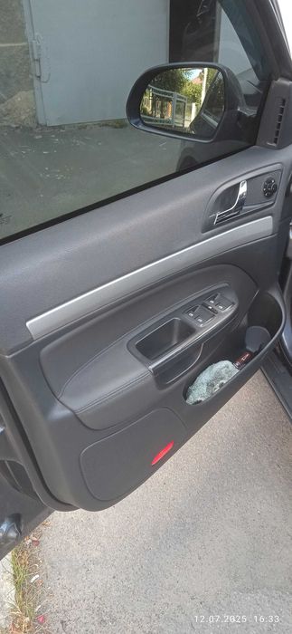 автомобіль шкода