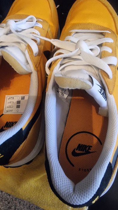 Sapatilhas  nike material novo  n44.