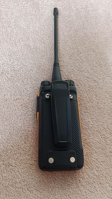 Sprzedam radio Hytera BD 615