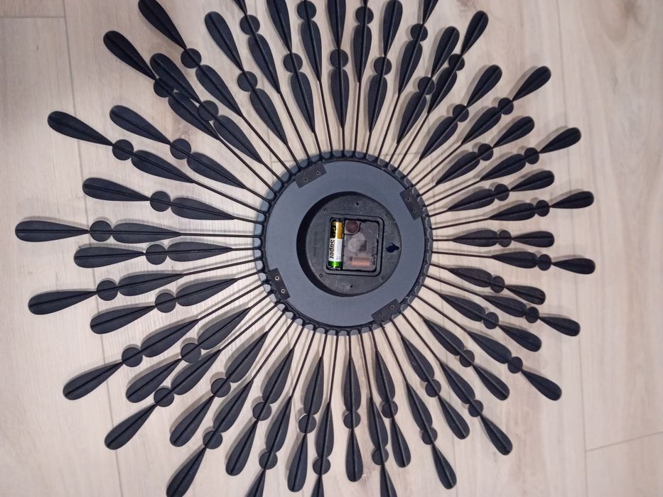 Zegar metalowy z kryształkami glamour średnica 67 cm