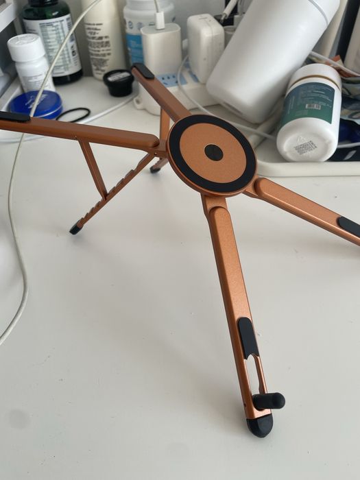 Suporte Magnético Universal para Telemóvel, Tablet, Laptop e Livro