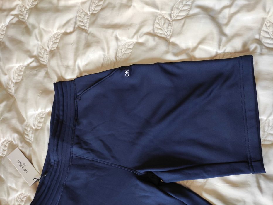 Męskie oryginalne krótkie spodenki Calvin Klein Golf r. S nowe
