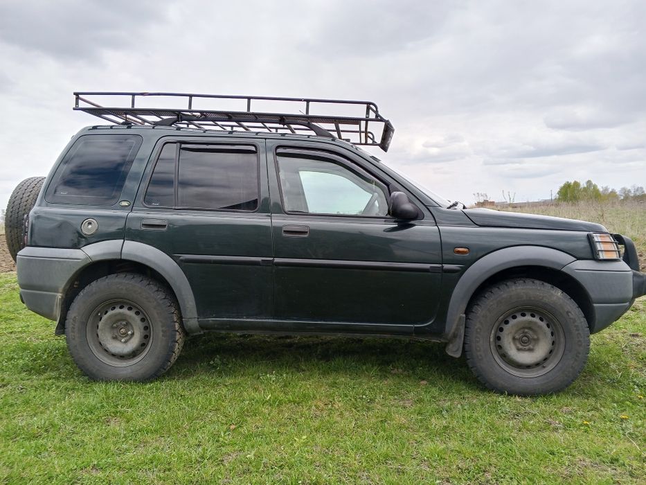 Land Rover Frilender 1   2000p