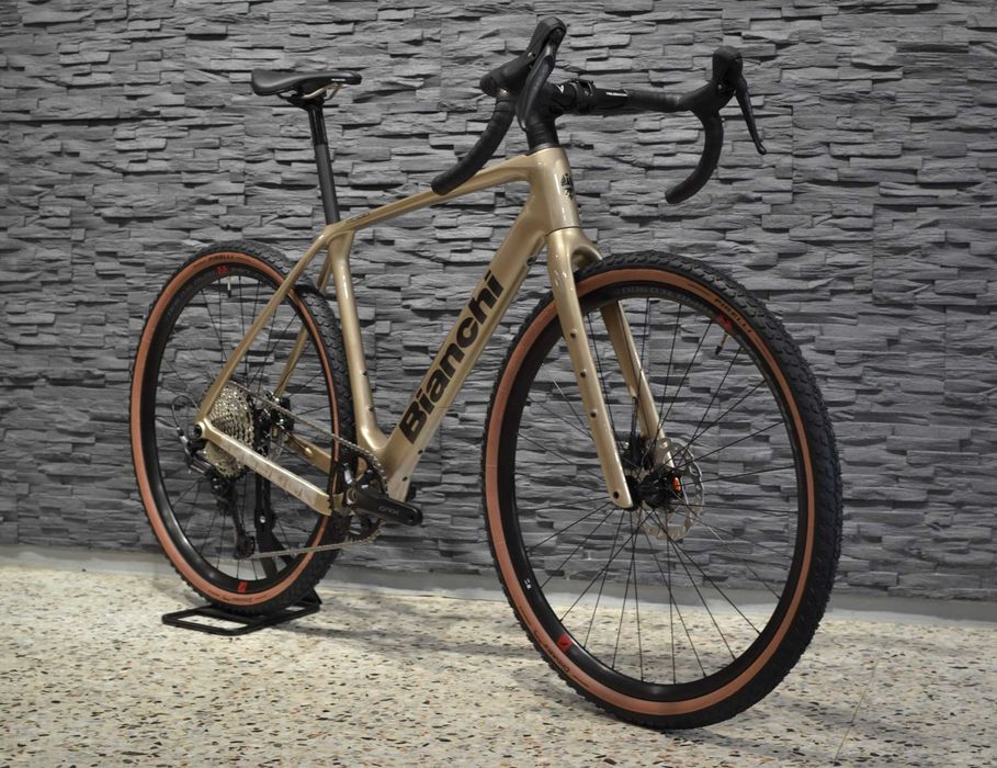 Nowy rower gravel BIANCHI Arcadex Comp Carbon GRX 1x12 Super Cena!