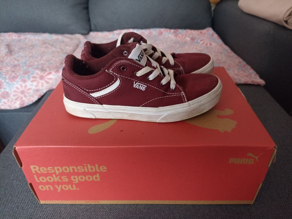 Продам кеди Vans
