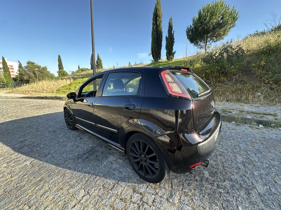 Punto evo 2009 .486036371124398083