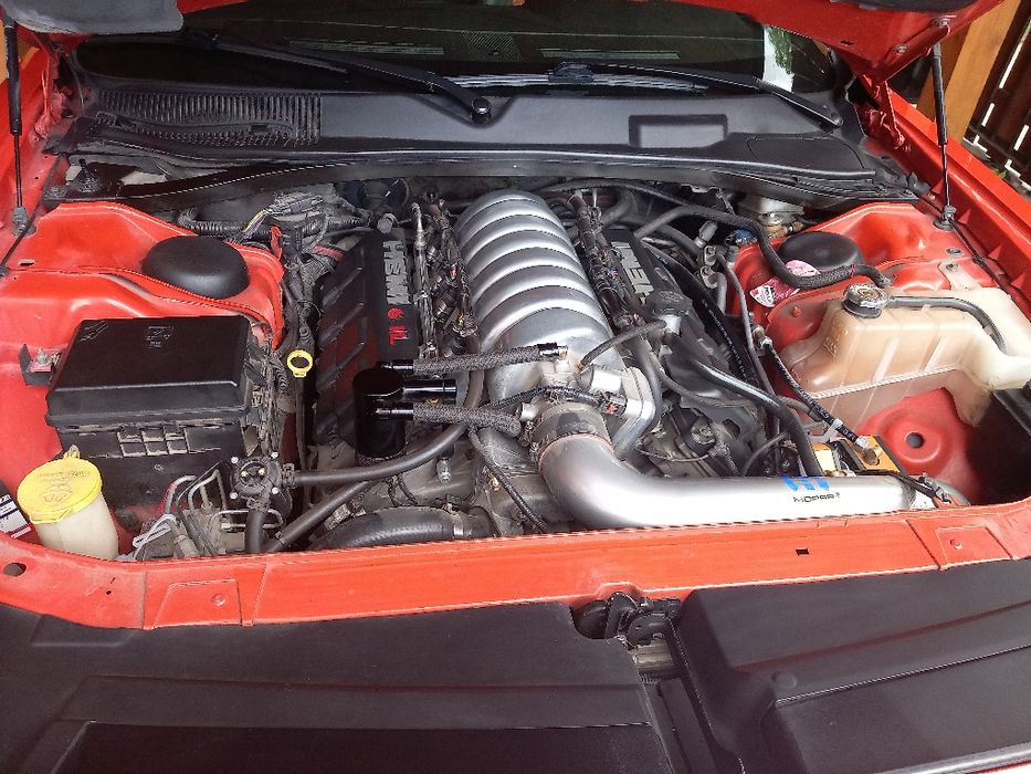 Challenger 6.1 first edition*LPG* corsa