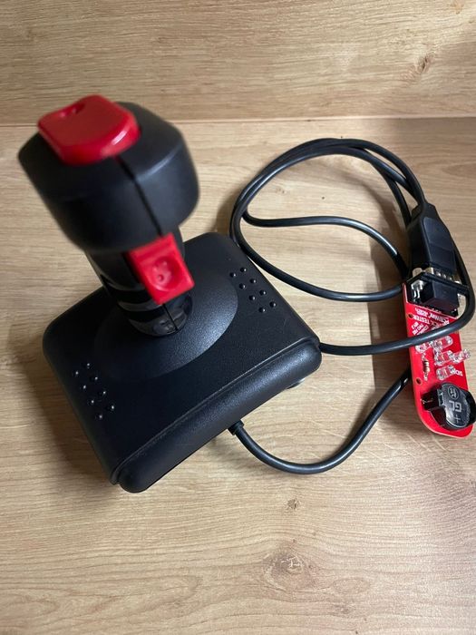 Retro Joystick QuickJoy mikrostyk Atari Commodore  sprawny ładny QJ SV