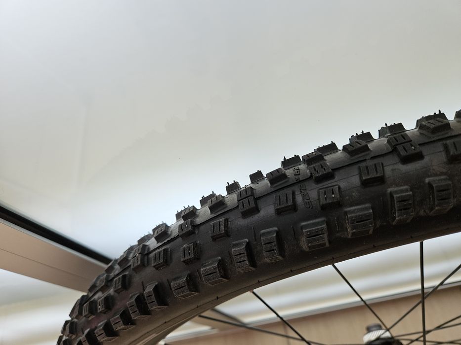 koła MTB 29 cali komplet 29x2.25 bębenek 12s microspline Shimano