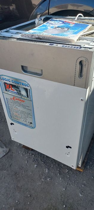 Посудомоечная машинка Кайзер