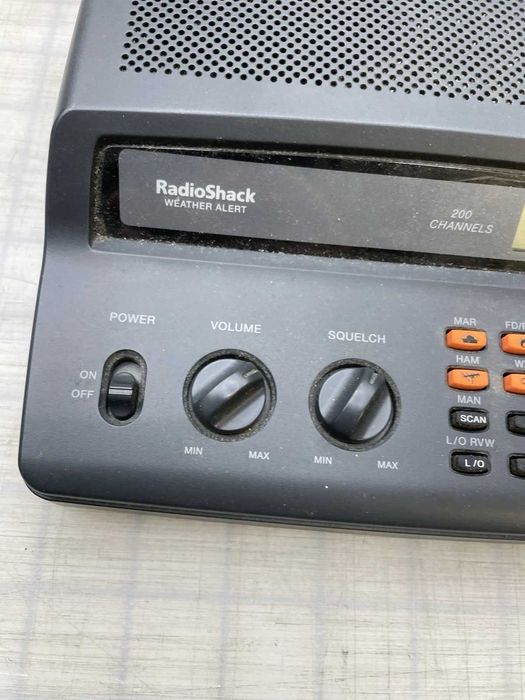 Радіосканер RadioShack PRO-2018