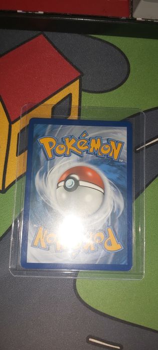 Karta pokemon pikachu Vmax rainbow 188/185