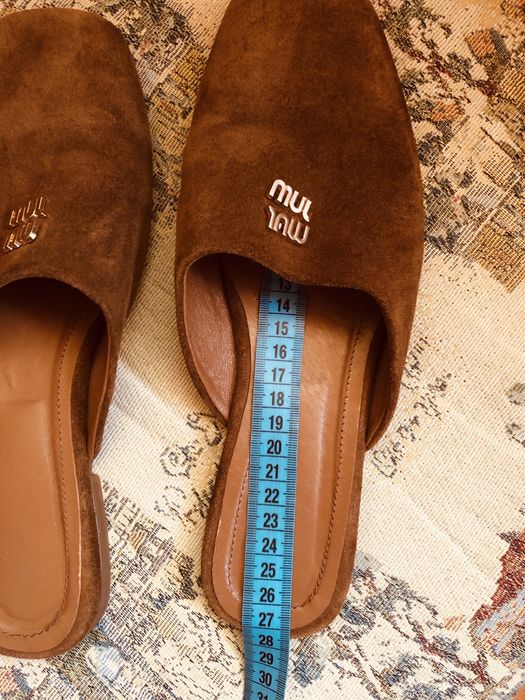 Замшеві мюлі в стилі Miu Miu (41 розмір)