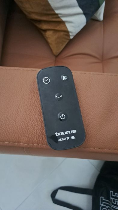 Ventoinha de Pé Digital Taurus 50W