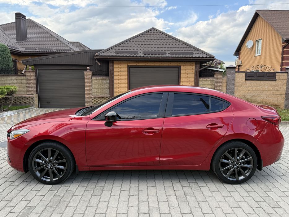 Mazda 3 2017 2.5 116- пробег.