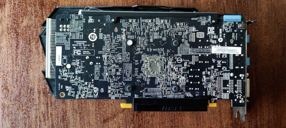 MSI Radeon R9 270 2GB GDDR5 + Cabo DVI-D | Totalmente Funcional