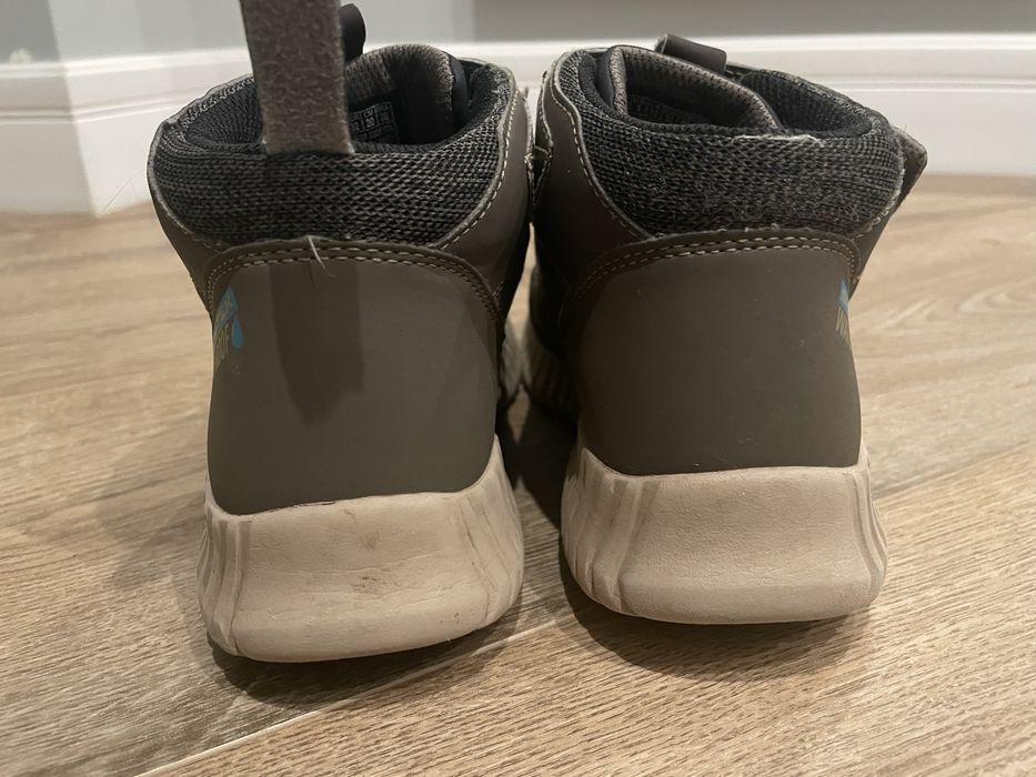 Демісезонні чоботи кросівки Skechers 32 20см