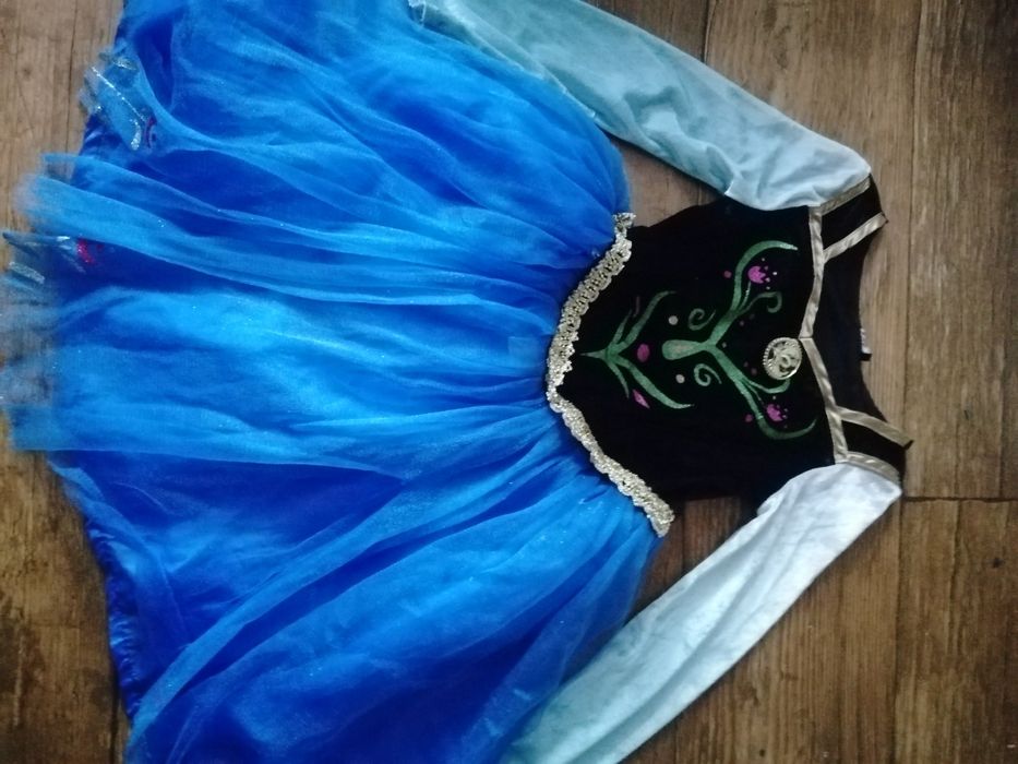 Strój, przebranie karnawałowe, Ania z Krainy lodu