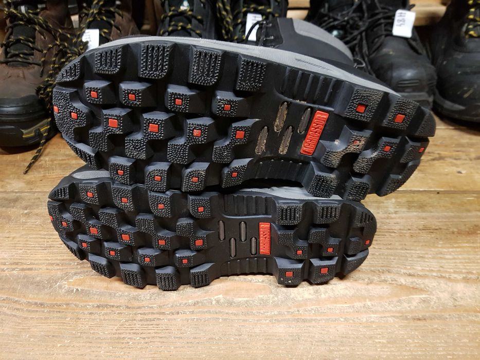 Buty robocze AGGRESSOR rozm 42 wkł 27,5 cm S3