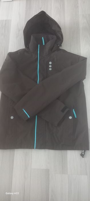 Kurtka przeciwdeszczowa rukka