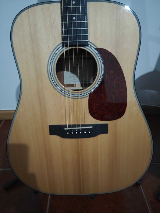 Guitarra acústica Sigma DM-1