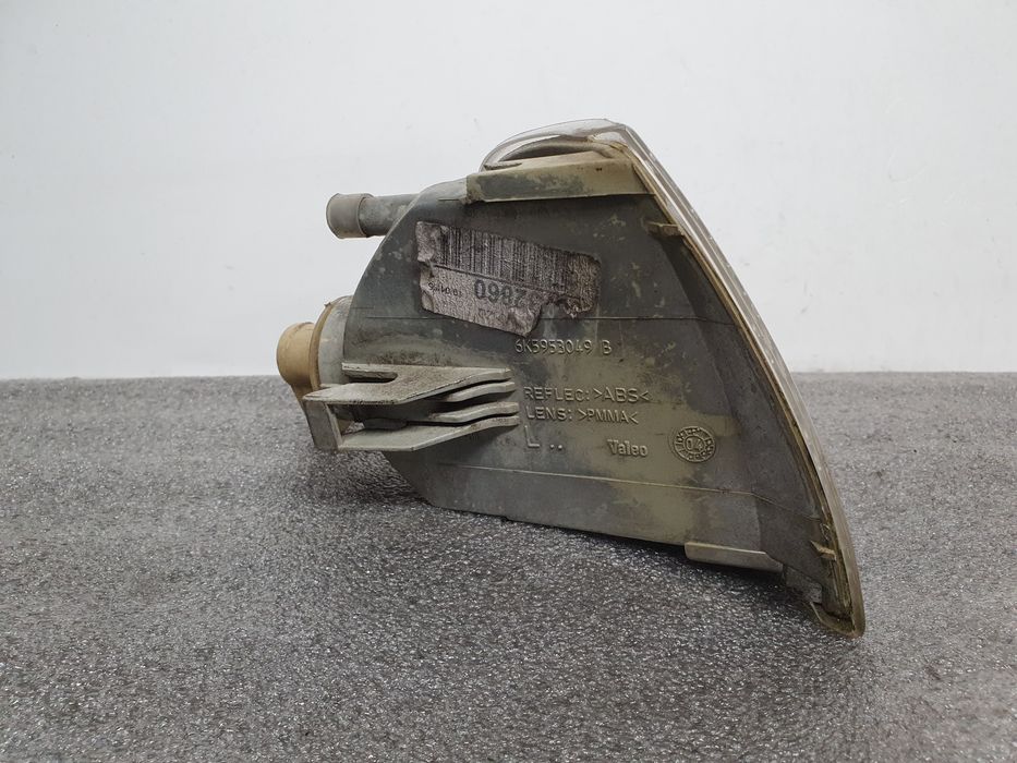 Pisca frente esquerdo VOLKSWAGEN Polo Variant (6V5)