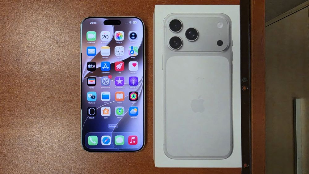 iPhone 17 Pro Max 256GB srebrny, stan bdb, gwarancja