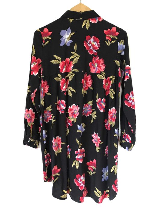 Sukienka Stradivarius kwiaty długi rękaw