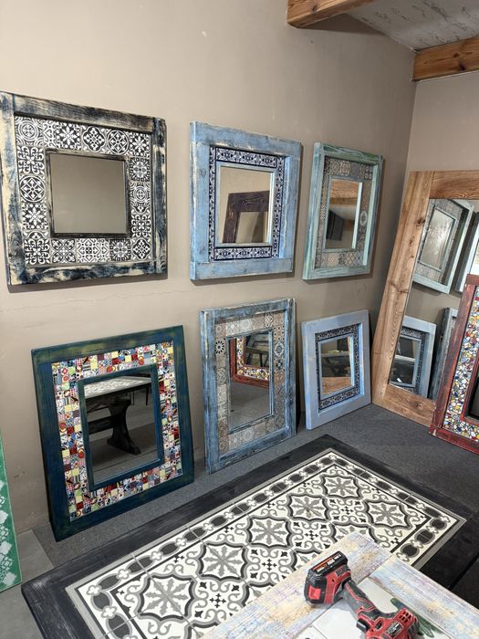 Wyprzedaż likwidacja magazynu donice stoliki lustra wieszaki