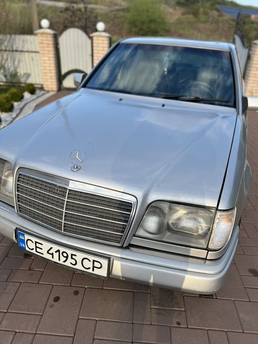 Мерседес бенц 124