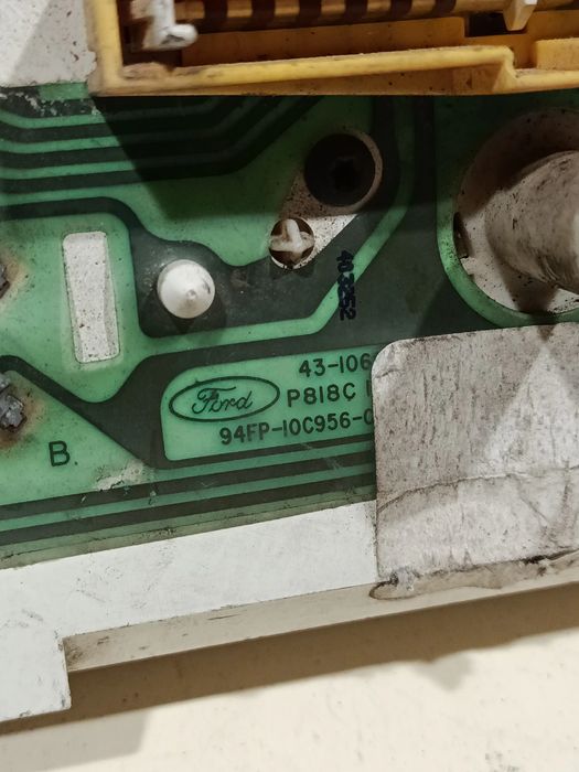 Quadrante / painel de instrumentos FORD Fiesta III (GFJ)