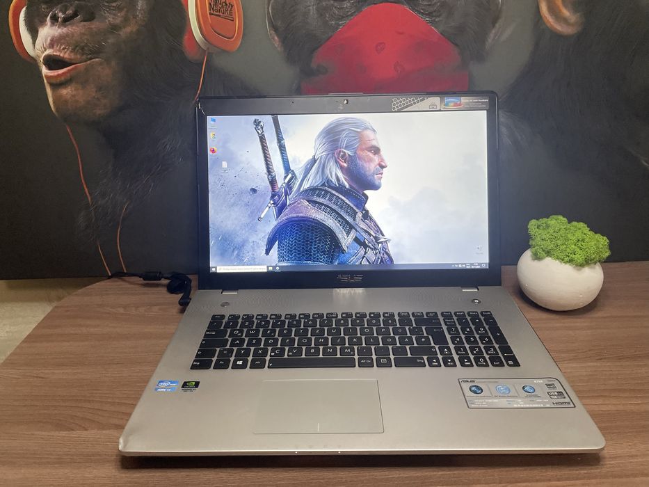 Большой игровой ноутбук Asus/FHD/Core i7/SSD+HDD/Nvidia Geforce 4ГБ