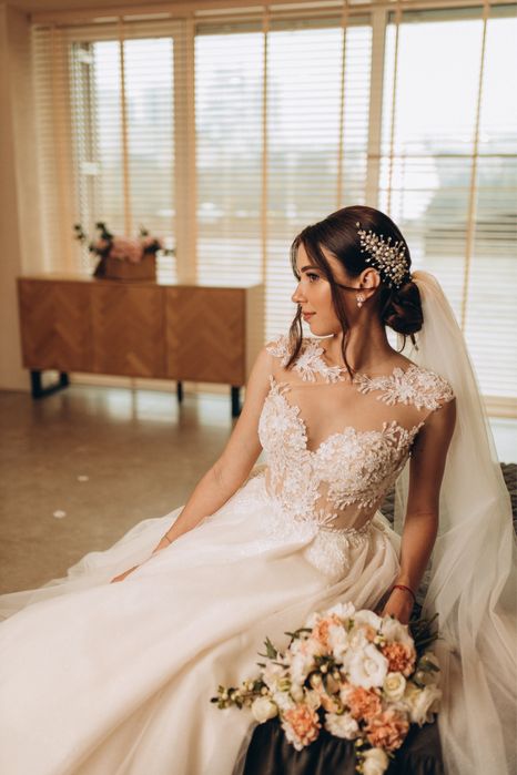 Весільна сукня В ідеальному стані. Читайте опис.