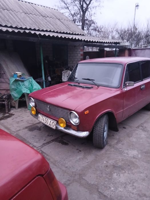 Продам ваз 21013