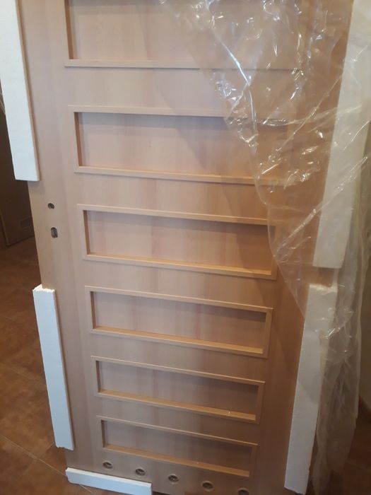 Drzwi wewnętrzne DRE 80cm.prawe , nowe